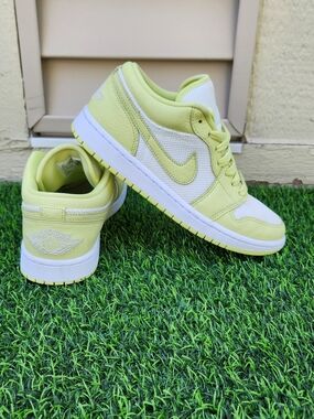 Nike Air Jordan 1 Low SE WMNS “Limelight/White Light Green” DH9619-103 Women’s
